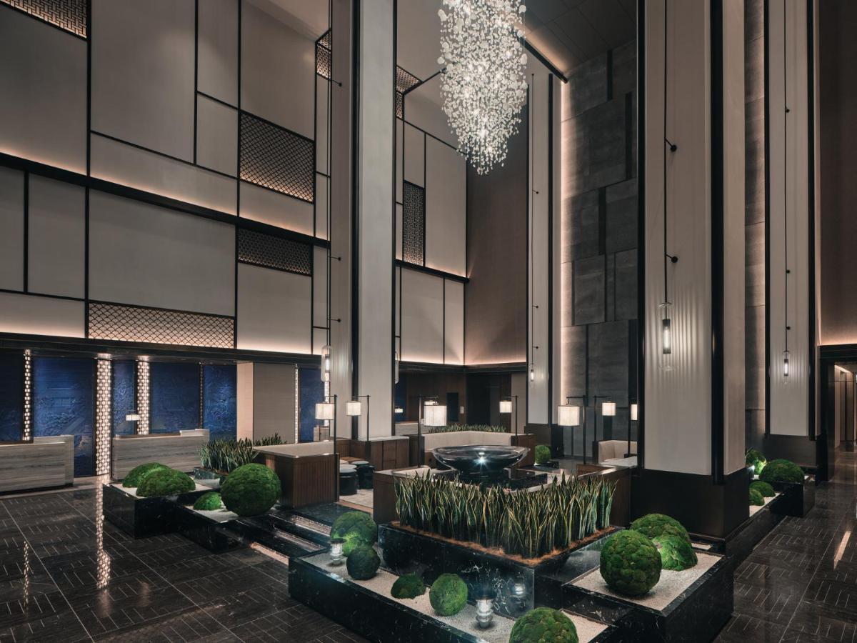 Hualuxe Kunshan Huaqiao By Ihg - F1 Racing Preferred Hotel Exterior foto